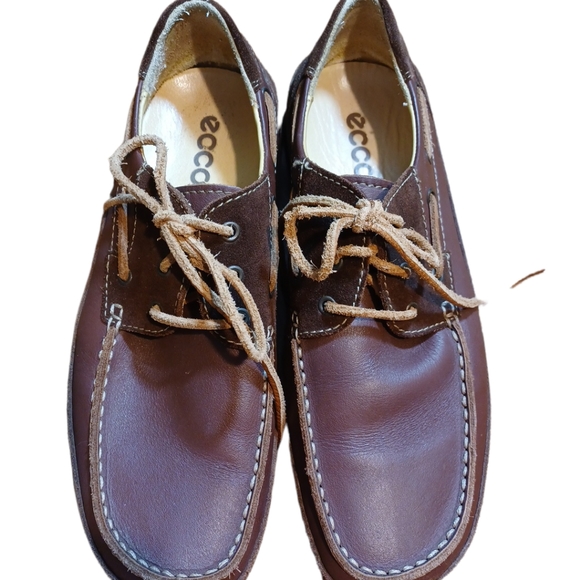 Ecco Shoes | Ecco Mens Leather Boat Deck Shoes EU 43 | Color: Brown | Size: 43 | Carlinekenney's Closet